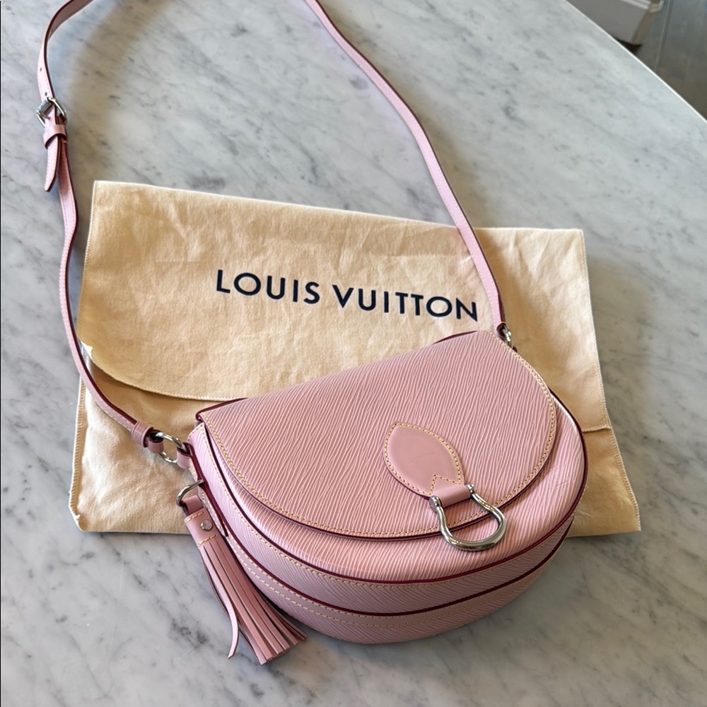 Louis Vuitton St. Cloud Light Pink Crossbody Saddle Bag with Tassel